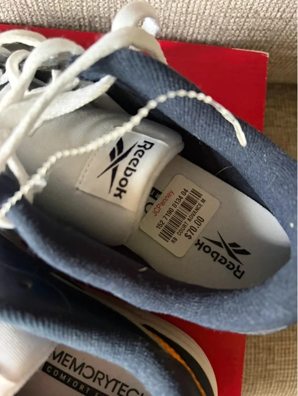 NWT Reebok sneakers navy & gold 7.5